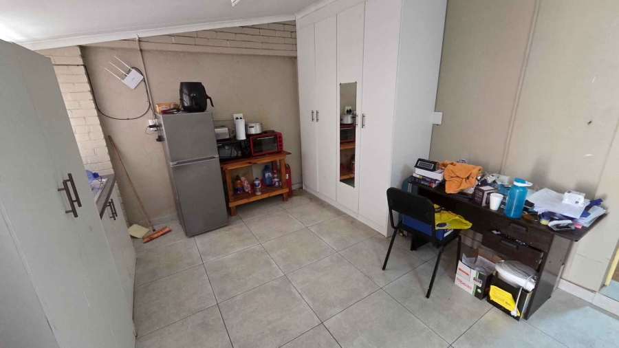 13 Bedroom Property for Sale in Universitas Free State